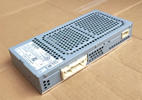 Toyota 8628030670 Used OEM Audio Amplifier