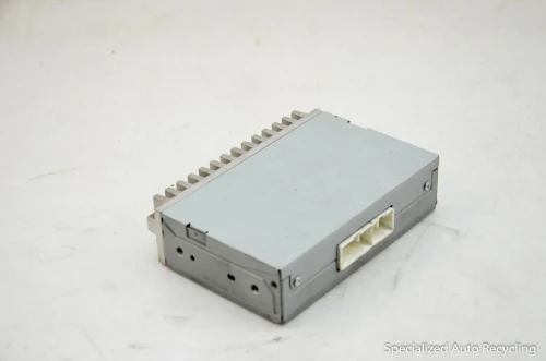 2002 Toyota Highlander Used OEM Audio Amplifier