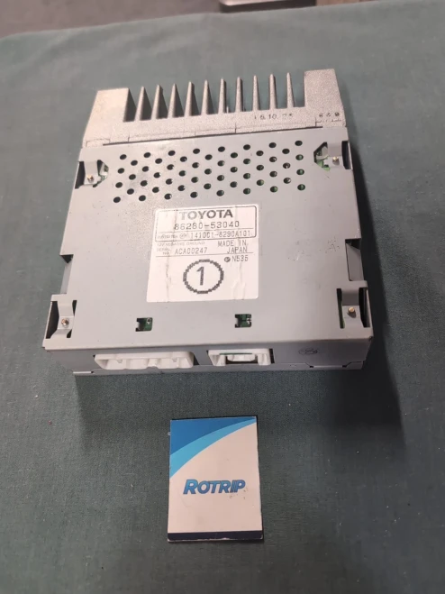 Toyota 8628053040 Used OEM Audio Amplifier