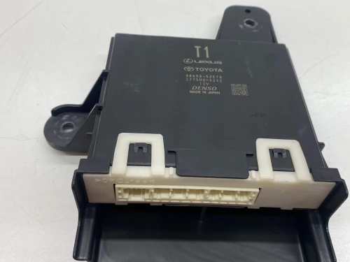 2022 Toyota Yaris 8865052C70 Used OEM Audio Amplifier