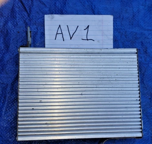 1995-1999 Toyota Avalon 86280AC010 6 Speaker Used OEM Audio Amplifier