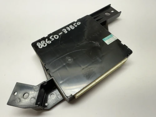 2007 Toyota 8865033850 Used OEM Audio Amplifier