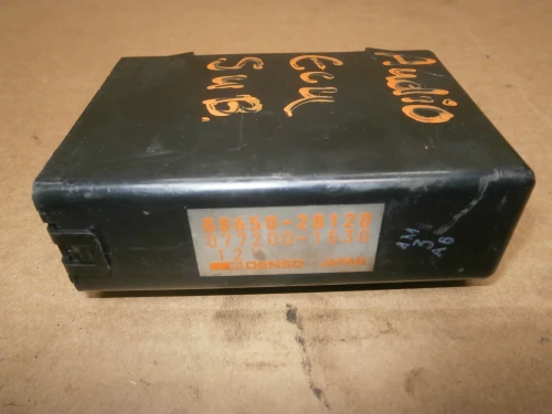 1992 Toyota 8865028120 Used OEM Audio Amplifier