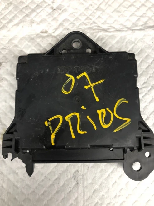 2007 Toyota Prius 8865047051 Used OEM Audio Amplifier