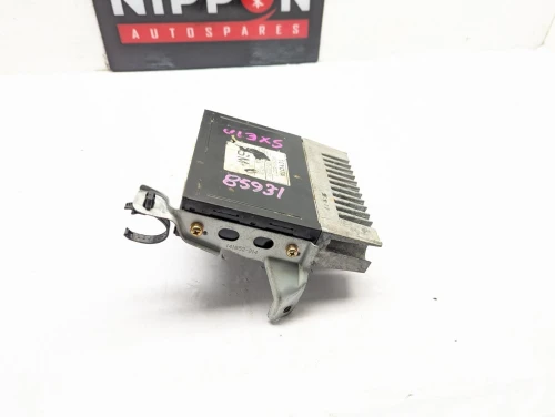 1998-2004 Toyota 8593186280 Used OEM Audio Amplifier