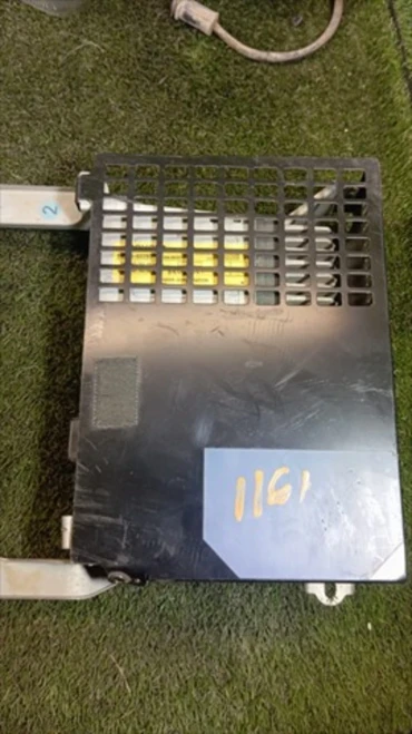 2003 Toyota Land Cruiser 8628060290 Used OEM Audio Amplifier