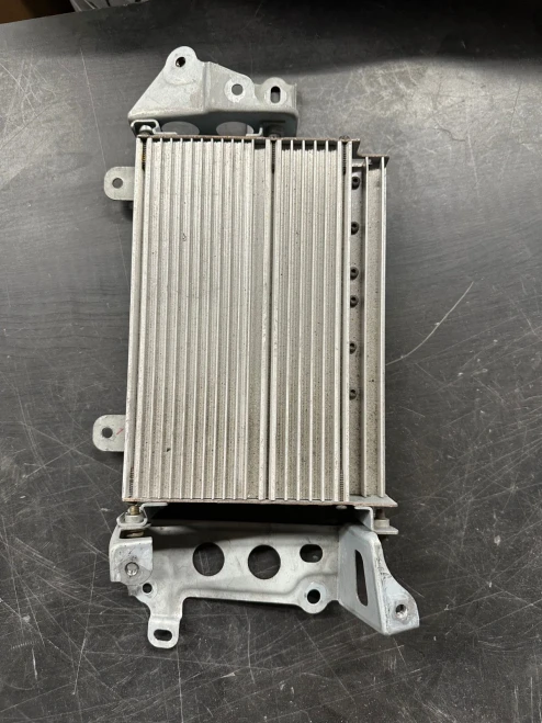 1998 Toyota 862800W012 JBL Used OEM Audio Amplifier