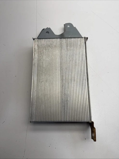 2004-2006 Toyota Tundra JBL Used OEM Audio Amplifier