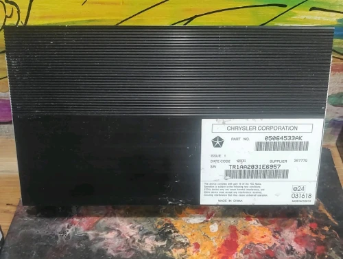 2011-2016 Jeep Grand Cherokee 05064533AK Used OEM Audio Amplifier