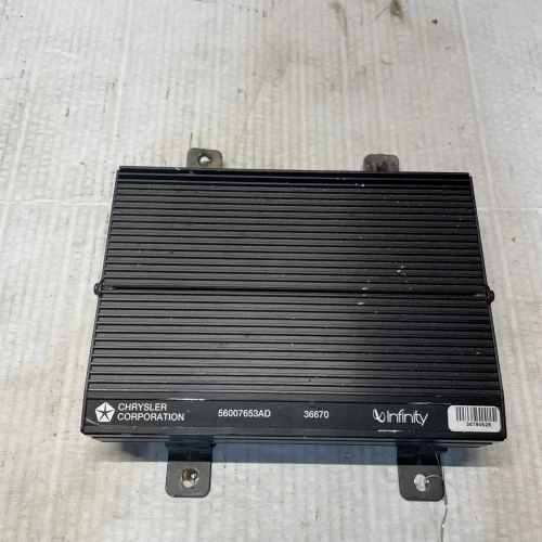 1997-2001 Jeep Cherokee Infinity Used OEM Audio Amplifier