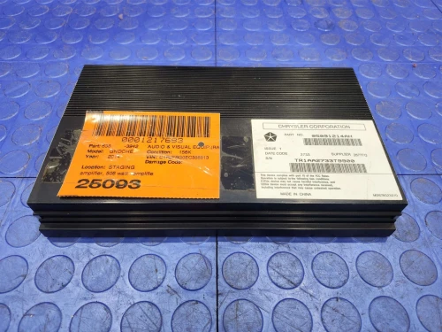 2011-2015 Jeep Grand Cherokee 5091214AH Used OEM Audio Amplifier