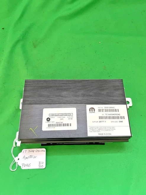2015-2017 Jeep Cherokee Used OEM Audio Amplifier