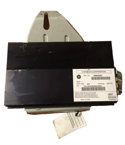 2010-2013 Jeep Grand Cherokee 05064533 Used OEM Audio Amplifier