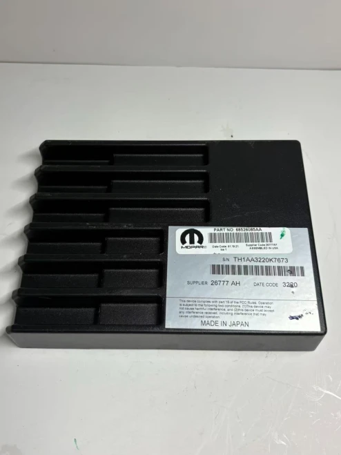 2021 Jeep Grand Cherokee 68526085AA Used OEM Audio Amplifier