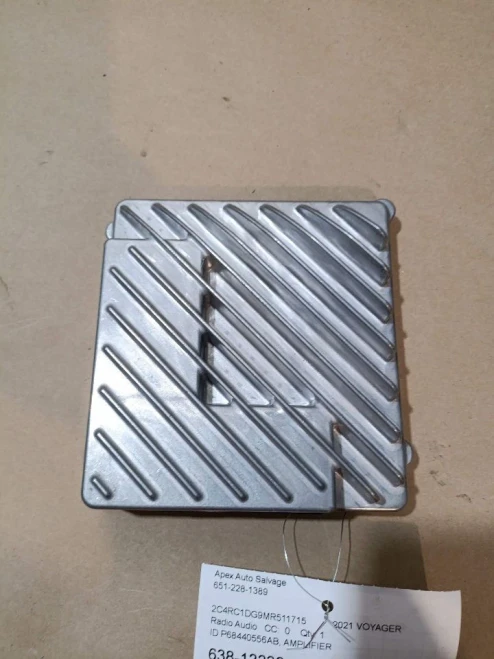 2019-2020 Jeep 68420249 Used OEM Audio Amplifier