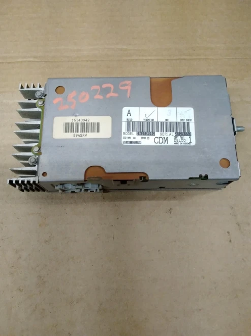 1988-1994 Jeep Used OEM Audio Amplifier