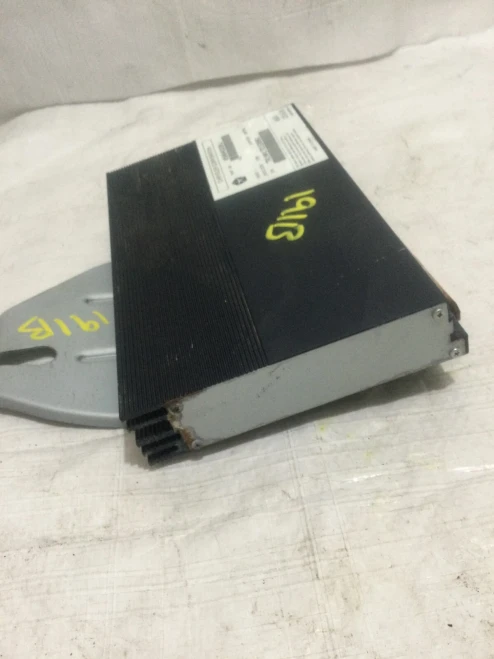 2012 Jeep Grand Cherokee Used OEM Audio Amplifier