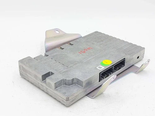 2012-2013 Jeep Grand Cherokee 05035129AC 825W Used OEM Audio Amplifier