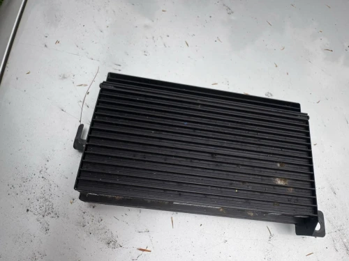 1999-2002 Jeep Cherokee 56038407AG Used OEM Audio Amplifier