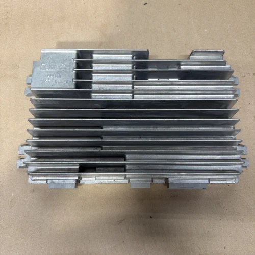 2010-2012 Lincoln MKS 8A5T18B849CE Used OEM Audio Amplifier