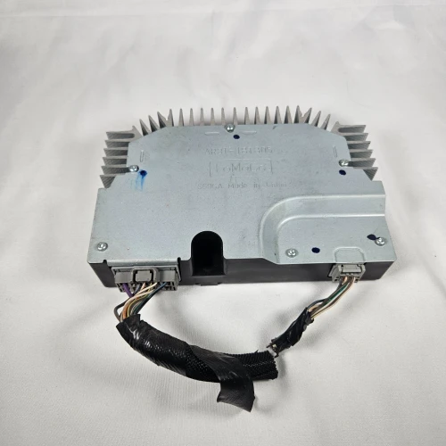2011-2014 Lincoln Navigator Sony Used OEM Audio Amplifier