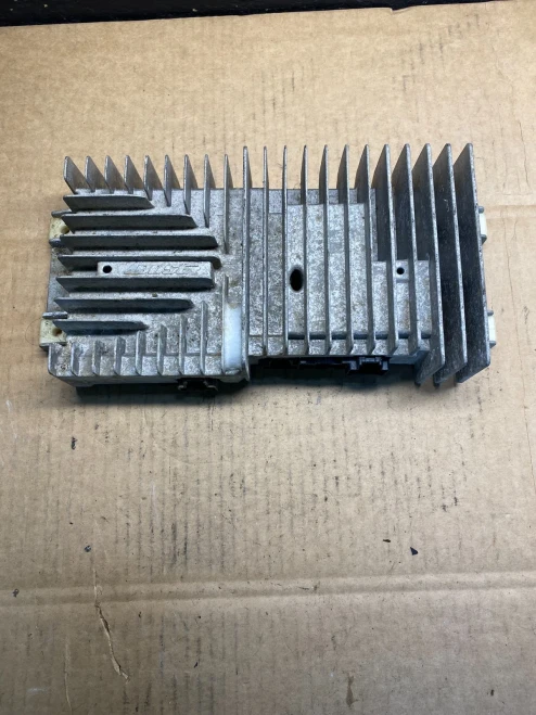 2007-2014 Cadillac Escalade Bose Used OEM Audio Amplifier
