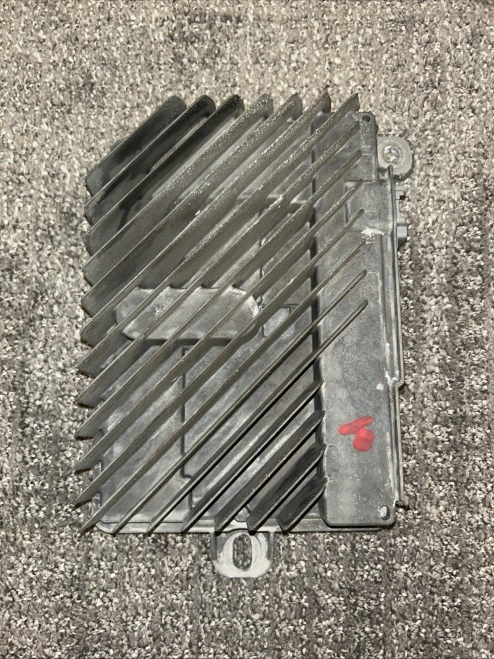 2014-2017 Cadillac XTS Bose Used OEM Audio Amplifier