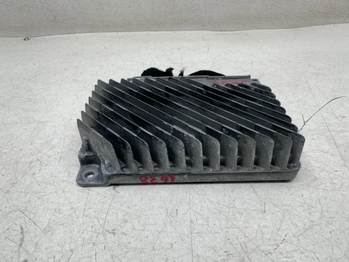 2013-2016 Cadillac SRX LOT3638 Used OEM Audio Amplifier