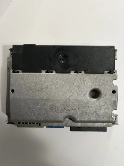 2005-2011 Cadillac STS 15856206 Bose Used OEM Audio Amplifier