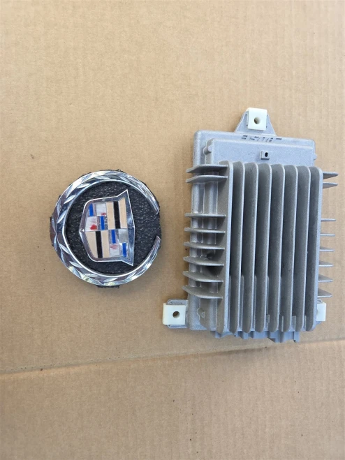 2008-2010 Cadillac CTS 25869049 Bose Used OEM Audio Amplifier