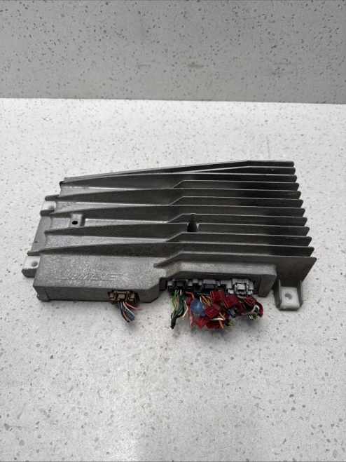 2008 Cadillac CTS 25921142 Used OEM Audio Amplifier