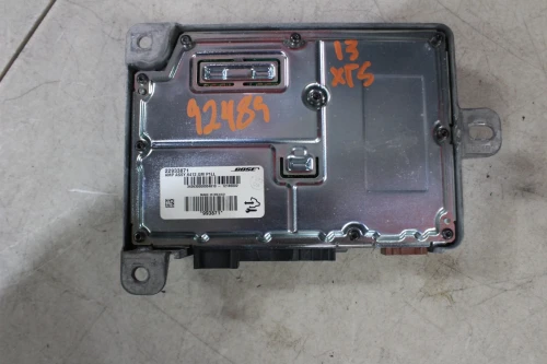 2013-2014 Cadillac XTS 22933871 Bose Used OEM Audio Amplifier