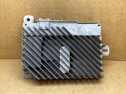 2013-2014 Cadillac SRX 23362376 Bose Used OEM Audio Amplifier
