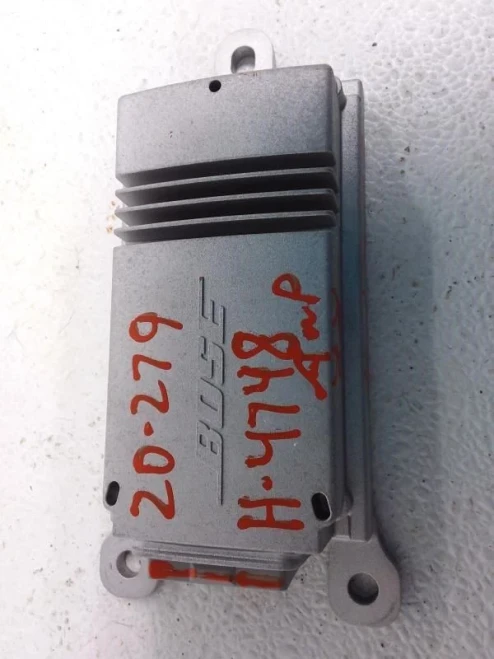 2016-2018 Cadillac CT6 22982987 Used OEM Audio Amplifier