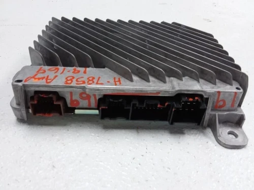 Cadillac 23183707 Used OEM Audio Amplifier