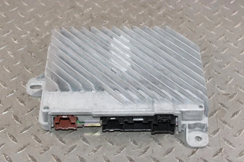 2017-2020 Cadillac Escalade ESV 84503465 Bose Used OEM Audio Amplifier