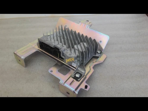2020-2023 Cadillac CT4 8 Speaker Used OEM Audio Amplifier