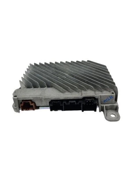 2016-2019 Cadillac 84503467 Used OEM Audio Amplifier