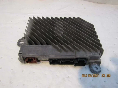 2015 Cadillac 23455135 Used OEM Audio Amplifier