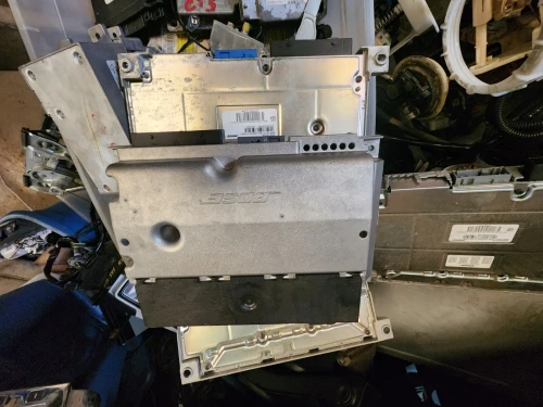 2006-2011 Cadillac STS 15225342 Bose Used OEM Audio Amplifier