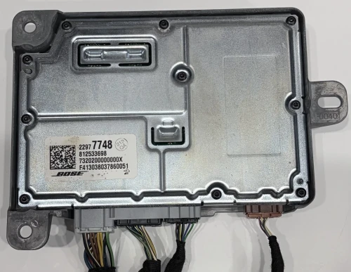 2014 Cadillac SRX 22977748 Bose Used OEM Audio Amplifier