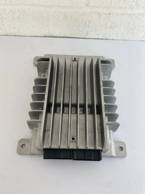 2013-2017 Nissan Altima 280613TA2A Bose Used OEM Audio Amplifier
