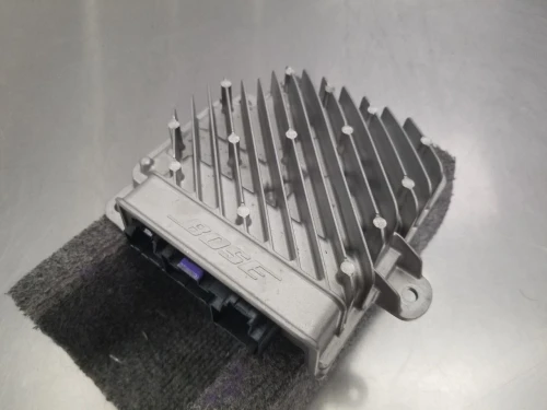 Nissan Rogue 280616RZ2A Used OEM Audio Amplifier