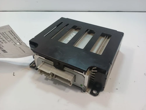 2012 Nissan Xterra 28060ZL00A 380W Used OEM Audio Amplifier