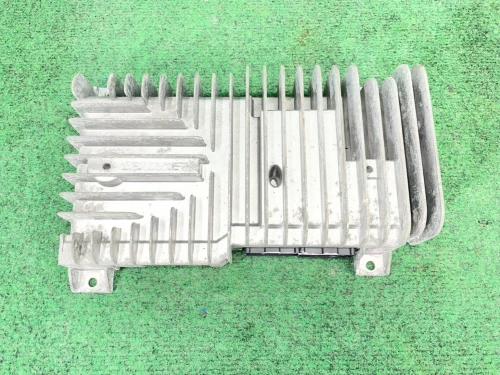 2011-2017 Nissan Quest 280609N10A Bose Used OEM Audio Amplifier