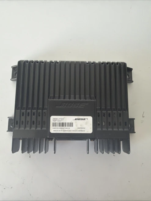 2002-2004 Nissan 280602Y920 Bose Used OEM Audio Amplifier