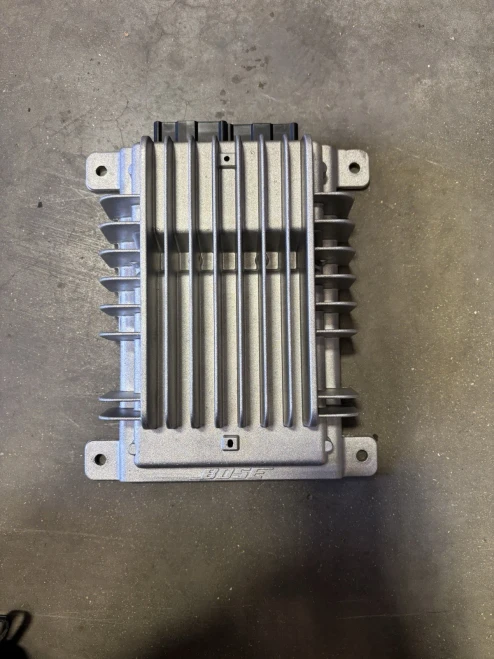 2010-2019 Nissan 370Z 280611ET0C Bose Used OEM Audio Amplifier