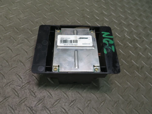 2003-2008 Nissan 350Z 28060CF42A Bose Subwoofer Used OEM Audio Amplifier