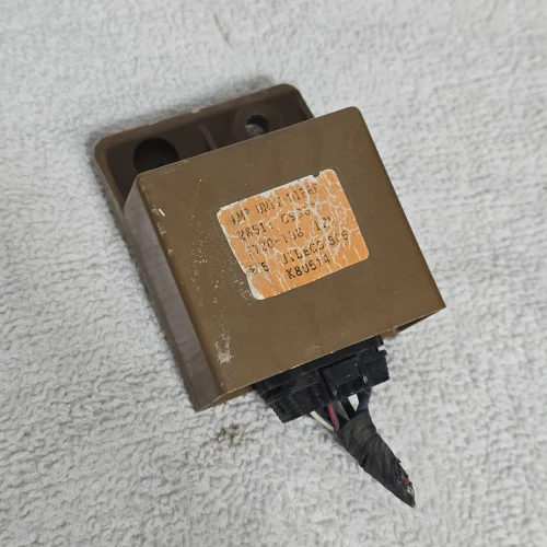 1996-2001 Nissan Pathfinder 28511C9962 Used OEM Audio Amplifier