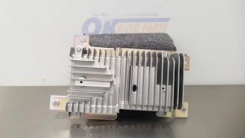 Nissan Armada 280601LA0A Used OEM Audio Amplifier